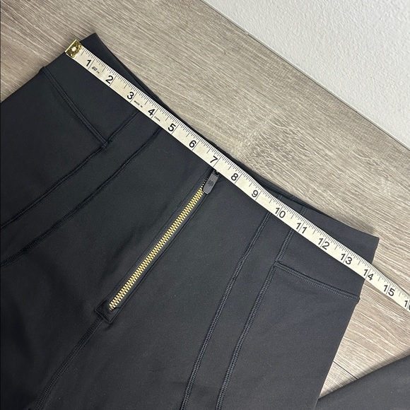 Lululemon Define Zip-Front High-Rise Flared Pant Size 8 - Picture 5 of 9